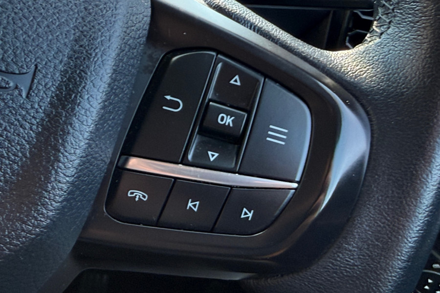 2022 Ford Everest P703 Trend Wagon Image 25
