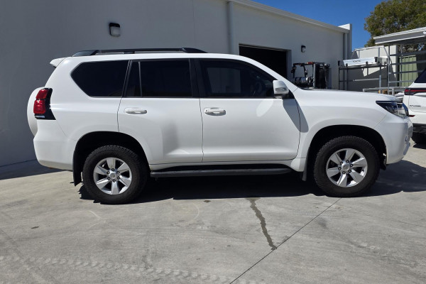 2022 Toyota LandCruiser Prado GDJ150R GXL SUV Image 12