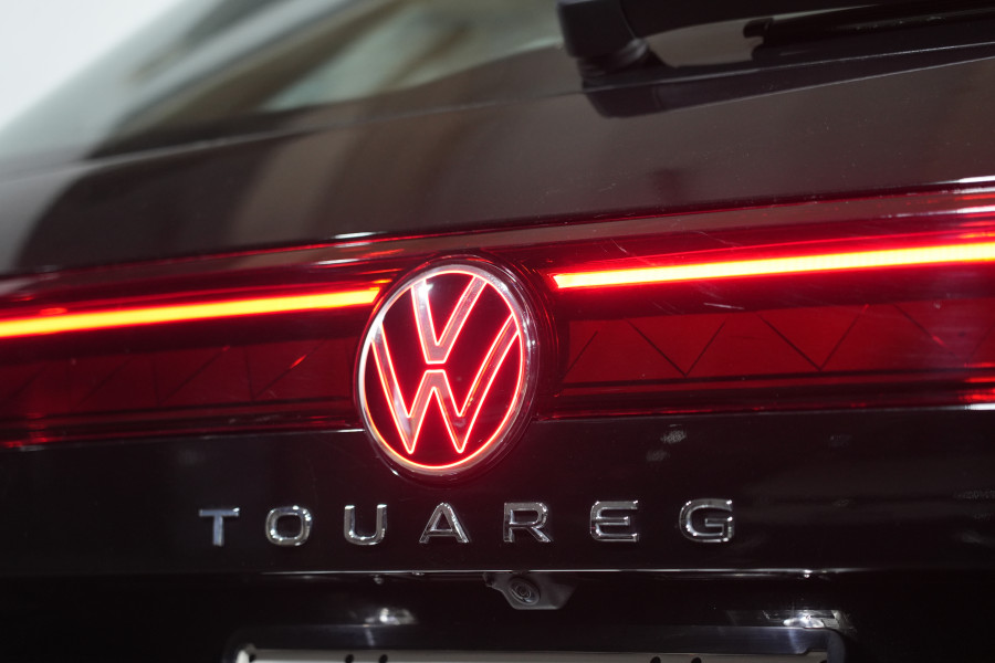 2025 Volkswagen Touareg 170TDI SUV Image 9