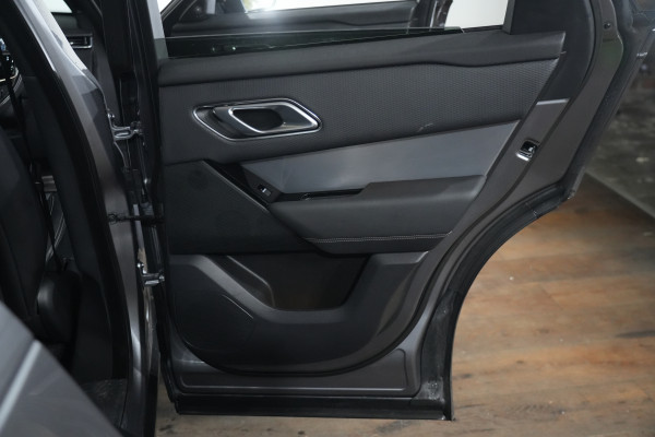 2023 Land Rover Range Rover Velar L560 P250 R-Dynamic SE SUV Image 30