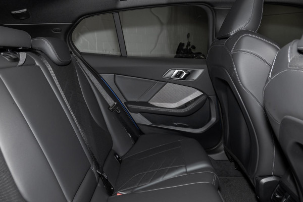 2025 BMW 1 Series F70 M135 xDrive Hatch image 9