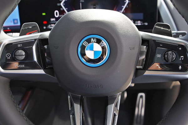 2026 BMW X3 G45 30e xDrive SUV image 15