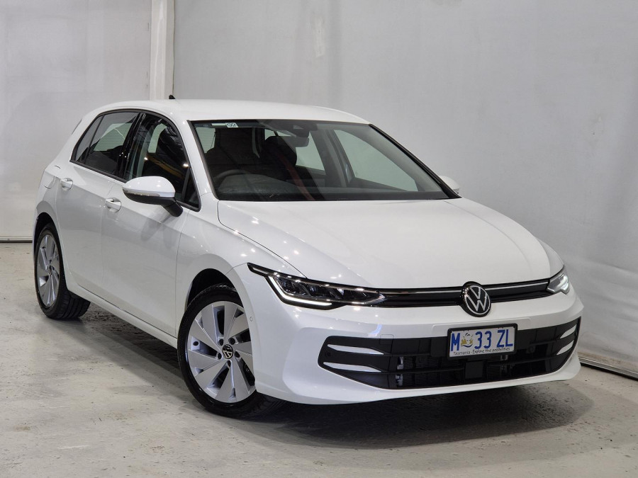 2025 Volkswagen Golf 8.5 110TSI Life Hatch Image 1