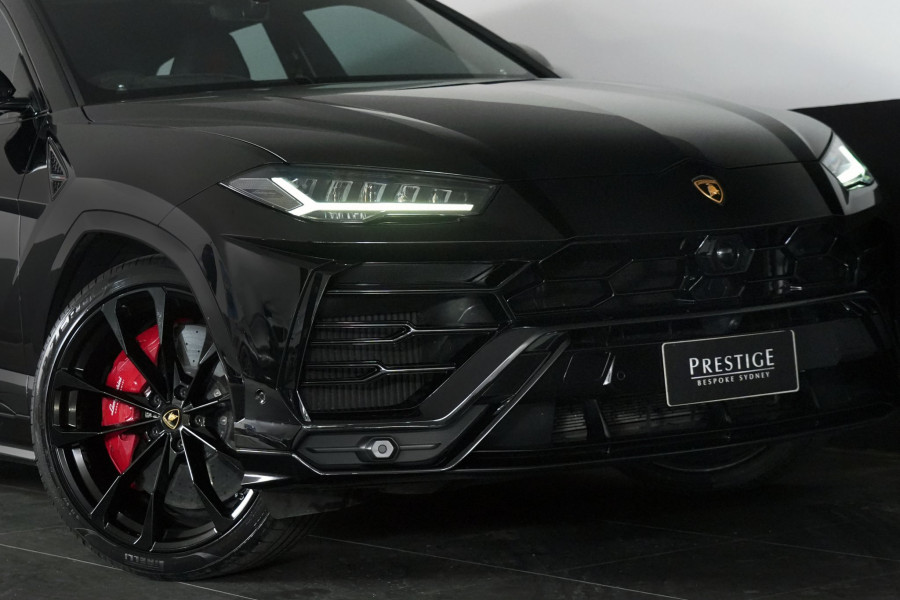 2022 Lamborghini Urus SUV Image 20