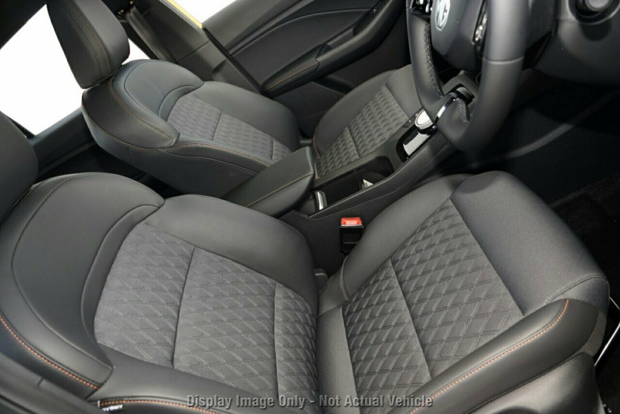 2024 MY24.5 MG MG3 ZP22 Essence Hybrid+ Hatch Image 10