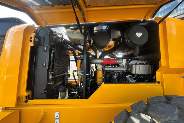 2025 JCB WHEELED LOADER Wheel Loader Image 10
