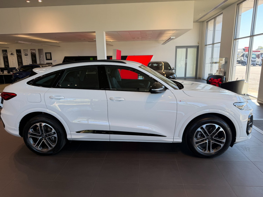 2025 Audi Q5 FY TFSI Sport SUV Image 2