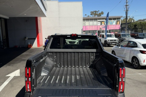 2026 MG U9 EKK1C Black Edition Ute Image 8