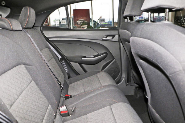 2026 MY25.5 MG MG3 ZP22 Vibe Hatch Image 8