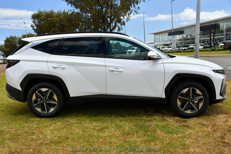 2026 Hyundai Tucson NX4.V4 Elite SUV Image 16