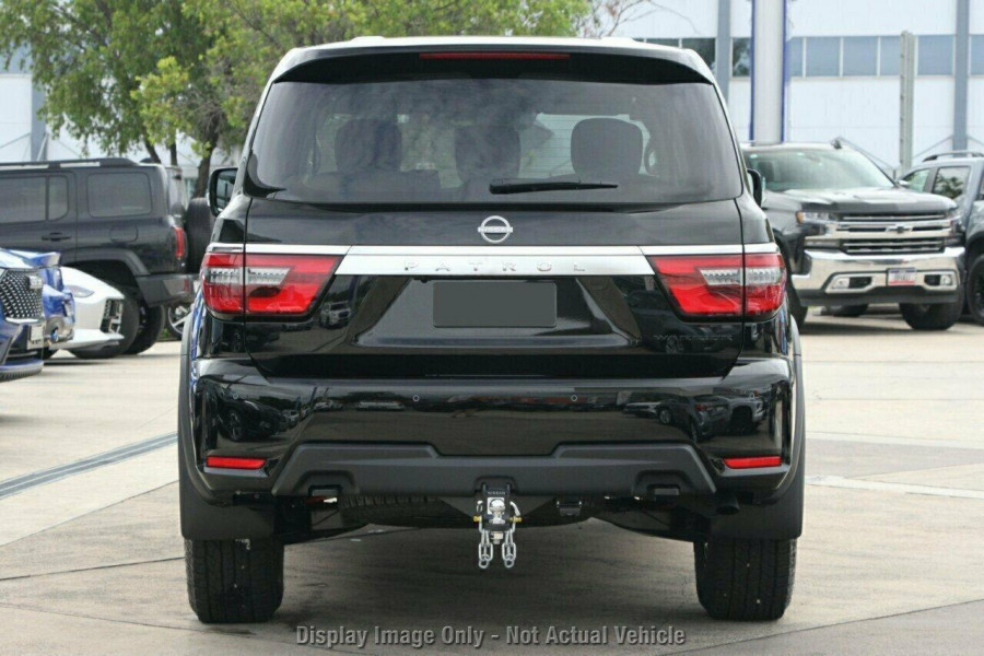 2025 Nissan Patrol Y62 Warrior SUV Image 18