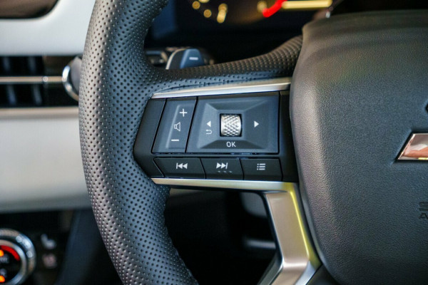 2025 Mitsubishi Outlander ZM Exceed SUV Image 12