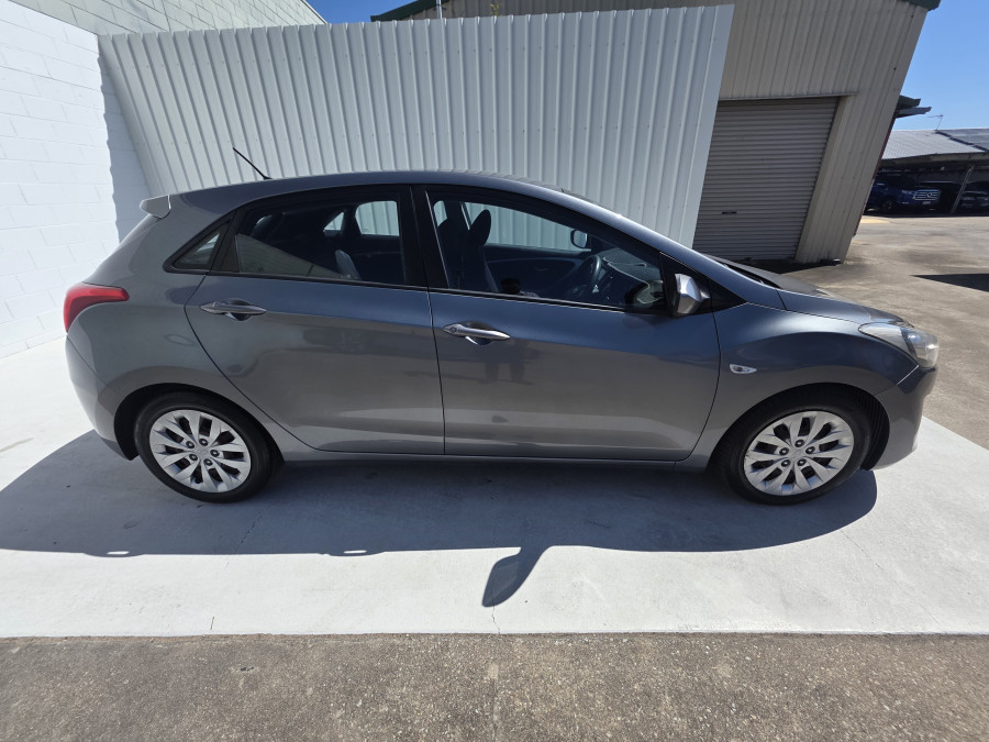 2015 MY16 Hyundai i30 GD3 Series II Active Hatch Image 8