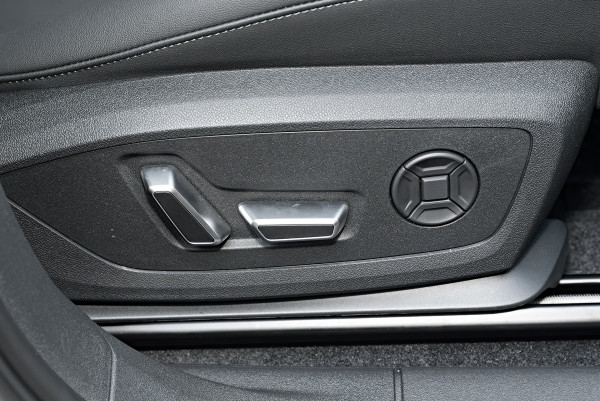 2026 MY25 Audi Q3 F3 TFSI 150kW Quattro Launch edition SUV image 17
