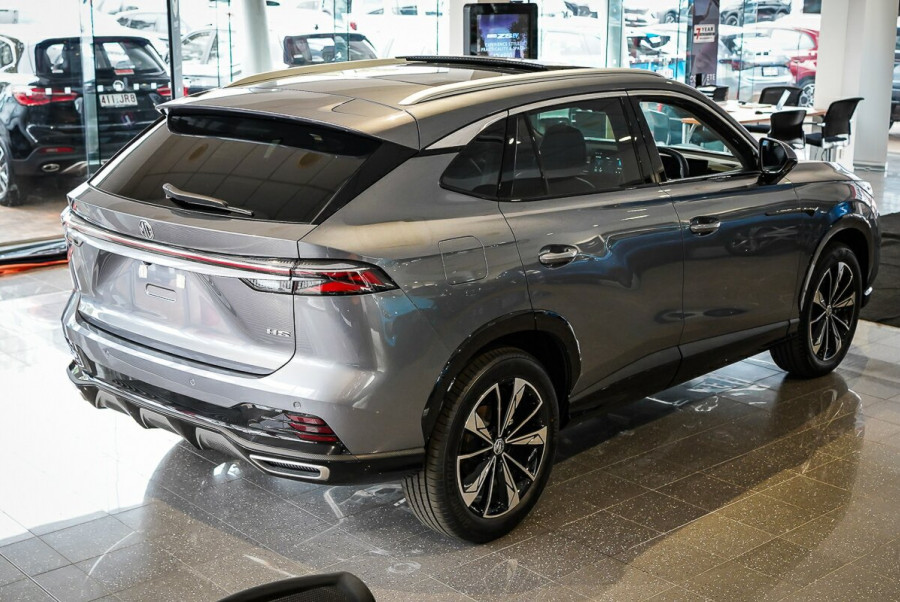 2024 MY24.5 MG HS AS33 Essence SUV Image 12