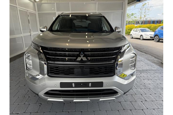 2023 MY24 Mitsubishi Outlander ZM LS SUV