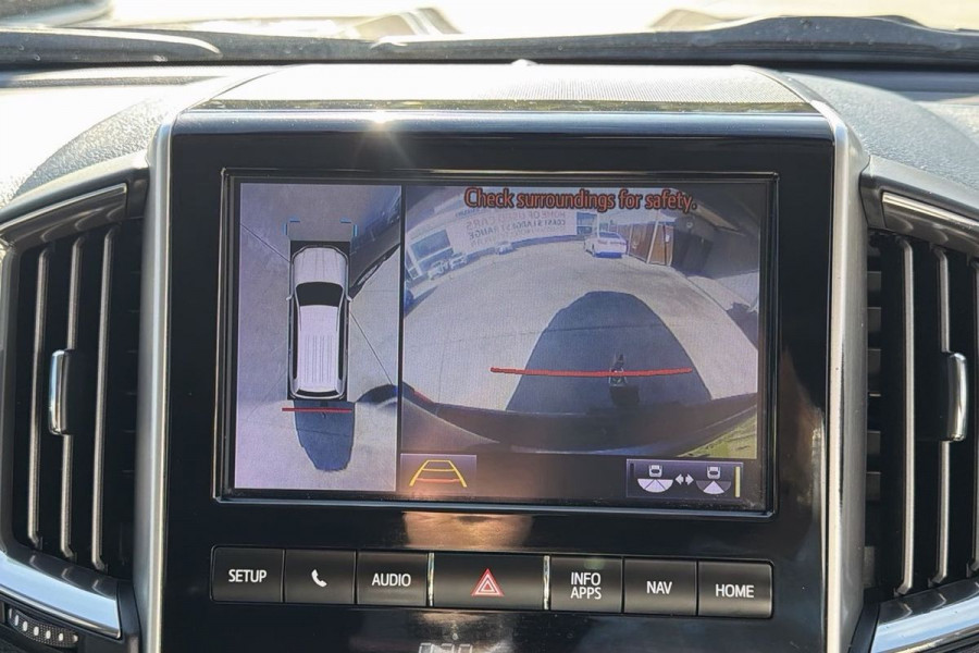 2019 Toyota LandCruiser VDJ200R VX SUV Image 18