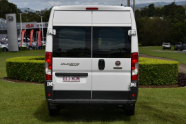 2016 Fiat Ducato Vehicle Description.  4 VAN MRF XLWB 4DR M 6SP 2027KG 3.0DT Van Image 4