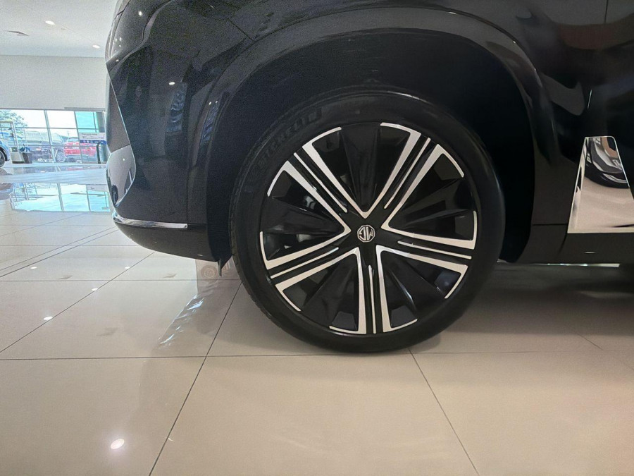 2025 MG QS IS31 Essence SUV Image 10