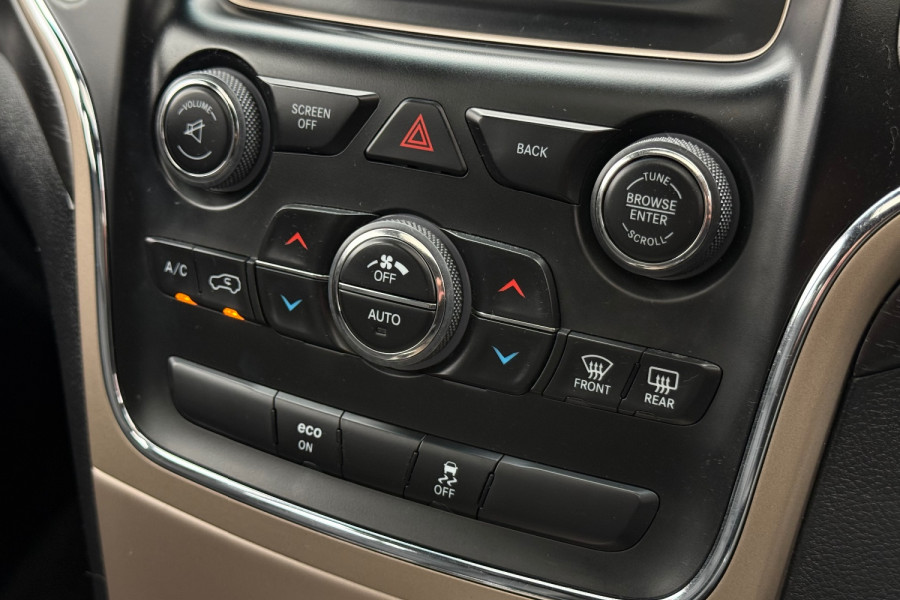 2015 Jeep Grand Cherokee WK Laredo SUV Image 14