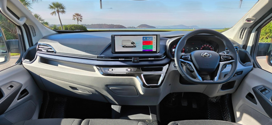 2025 LDV Deliver 9  High Roof LWB Van Image 2