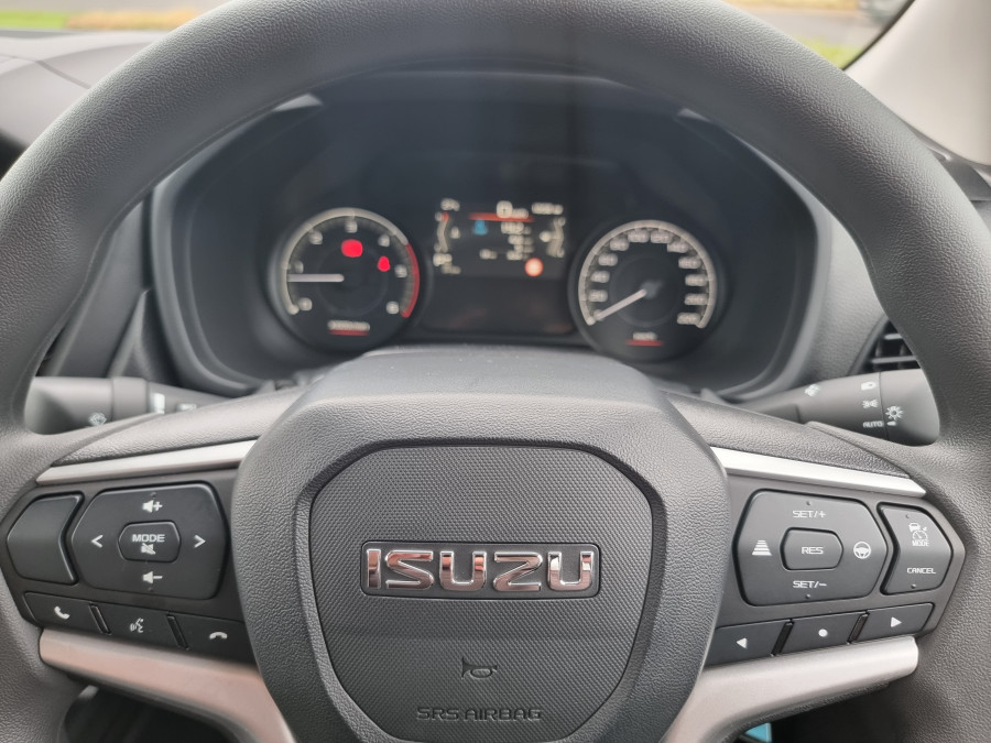 2026 Isuzu D-MAX RG SX Ute Image 12