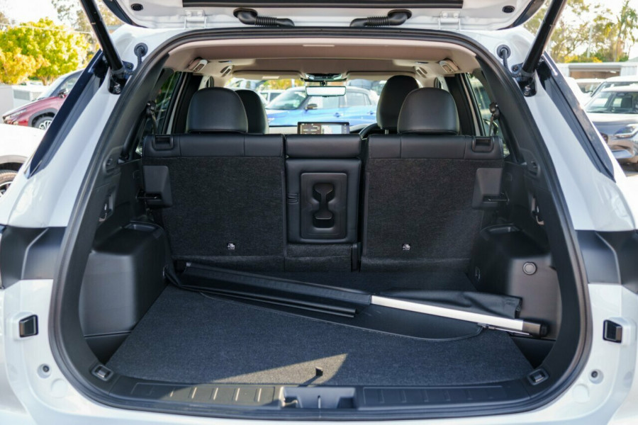 2025 Mitsubishi Outlander ZM Exceed SUV Image 8