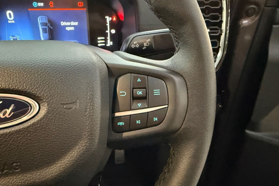 2024 Ford Everest Sport Wagon Image 15