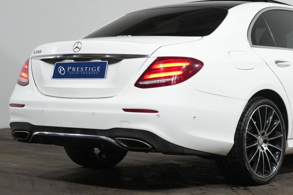 2017 Mercedes-Benz E-Class E300 Sedan image 8