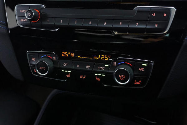 2021 BMW X1 F48 LCI sDrive20i SUV image 17