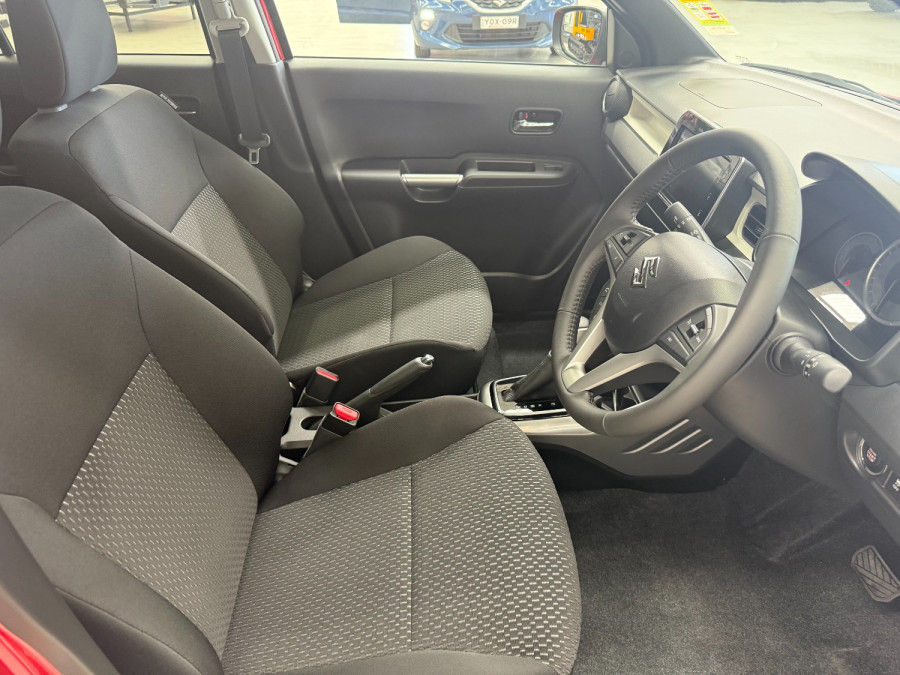 2024 Suzuki Ignis MF Series II GLX SUV Image 10