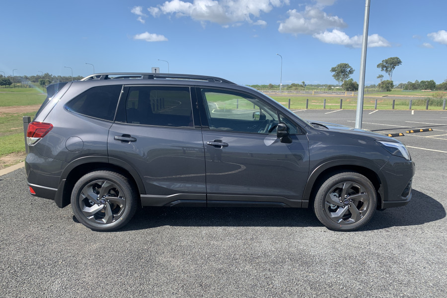 2025 Subaru Forester FWSTIA 2.5i SUV Image 8