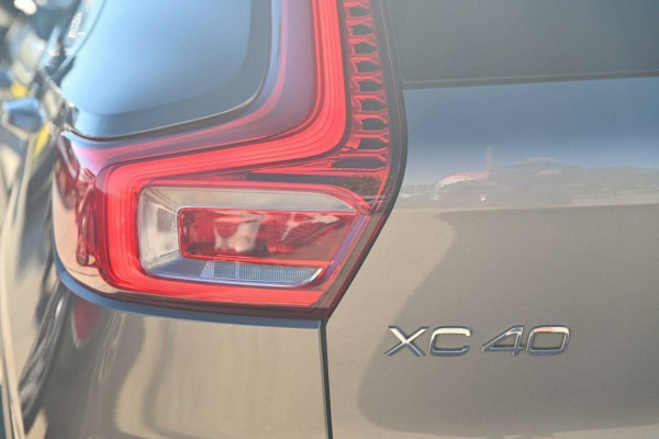 2020 MY21 Volvo XC40 XZ T4 Inscription SUV Image 19