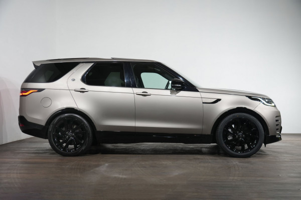 2021 Land Rover Discovery Series 5 P360 R-Dynamic HSE SUV Image 4