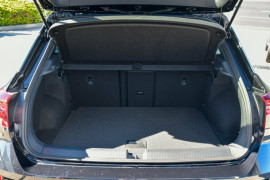 2025 Volkswagen T-Roc D11 140TSI R-Line SUV