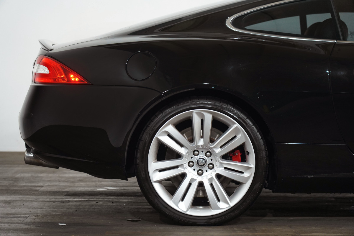 2013 Jaguar Xkr 5.0 Sc V8 Coupe Image 6