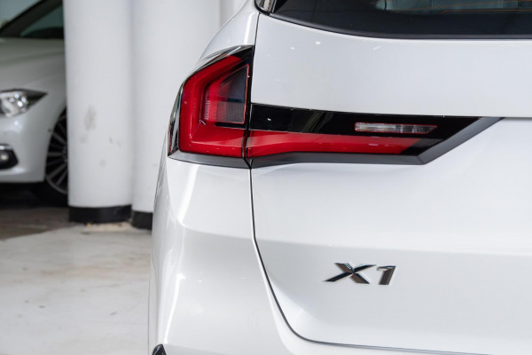 2026 BMW X1 U11 xDrive20i M Sport SUV image 21
