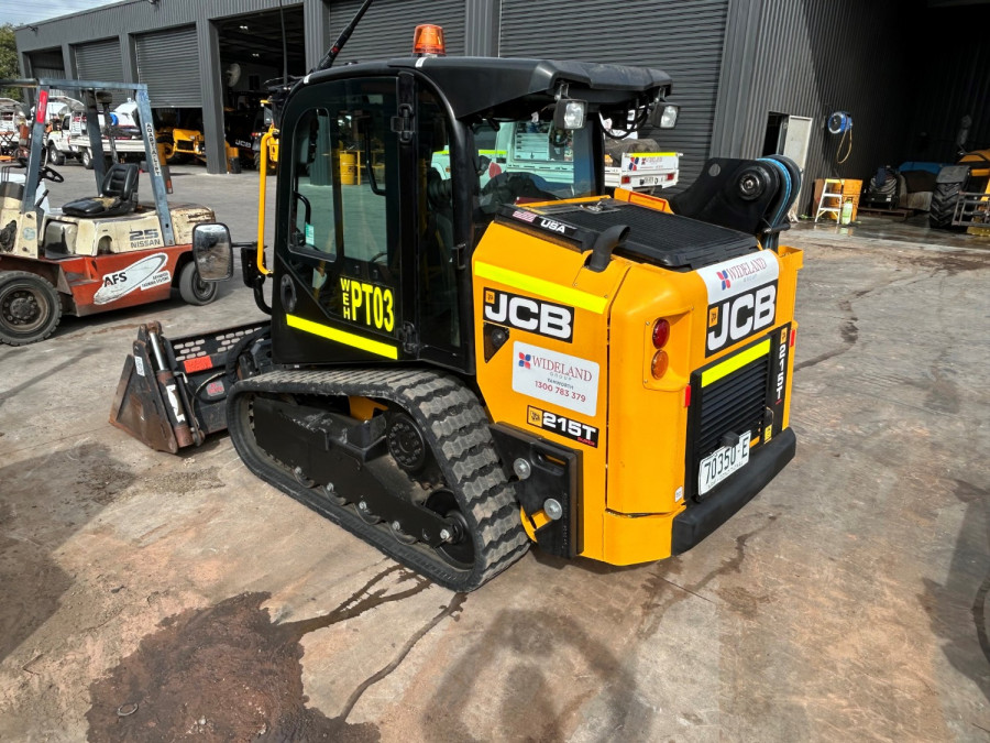 2023 JCB COMPACT TRACK LOADER Wheeled Skidsteer Loader Image 3