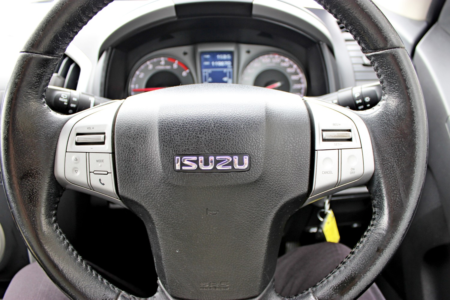 2015 Isuzu Ute MU-X LS-U Wagon Image 22