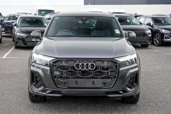 2026 Audi Q7 4M TDI 210kW S line SUV image 3