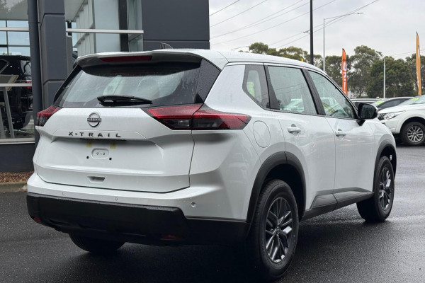 2026 Nissan X-Trail T33 ST SUV Image 3