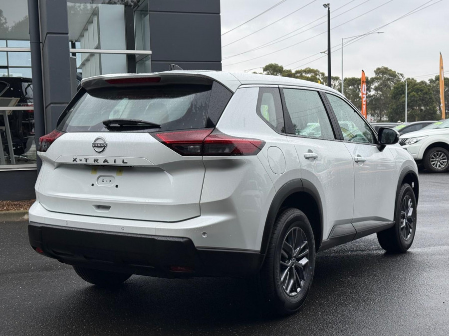 2026 Nissan X-Trail T33 ST SUV Image 3