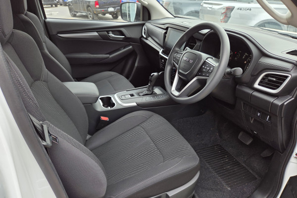 2026 MY25.5 Isuzu MU-X RJ LS-M SUV Image 9