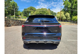 2024 MY24.5 MG HS AS33 Essence SUV