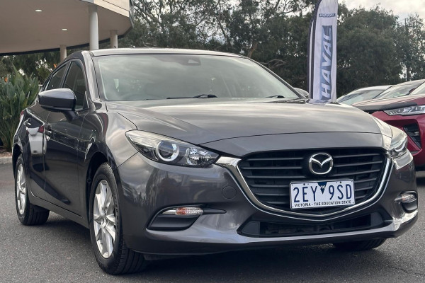 2016 Mazda 3 BM5478 Neo Hatch Image 2