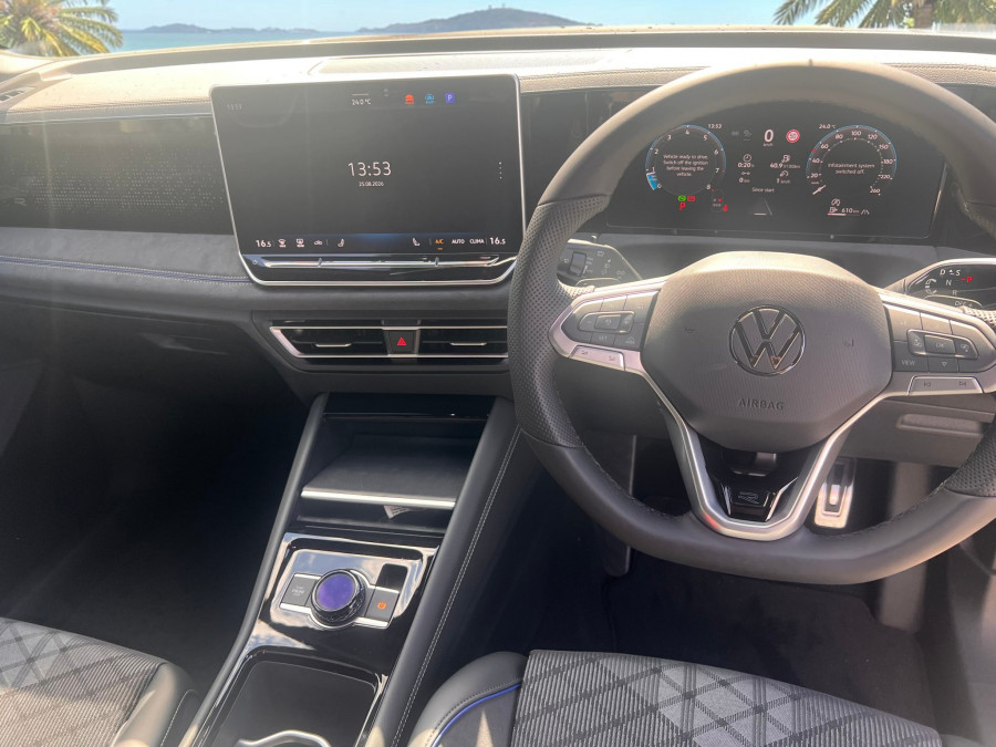 2026 Volkswagen Tiguan CT 150TSI R-Line SUV Image 8