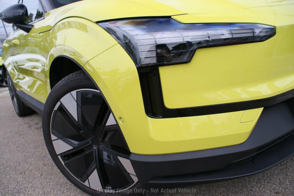 2024 Volvo EX30  Single Motor Extended Range Plus SUV Image 2