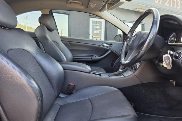 2010 Mercedes-Benz CLA-Class CL203 CLC200 Kompressor Coupe Image 17