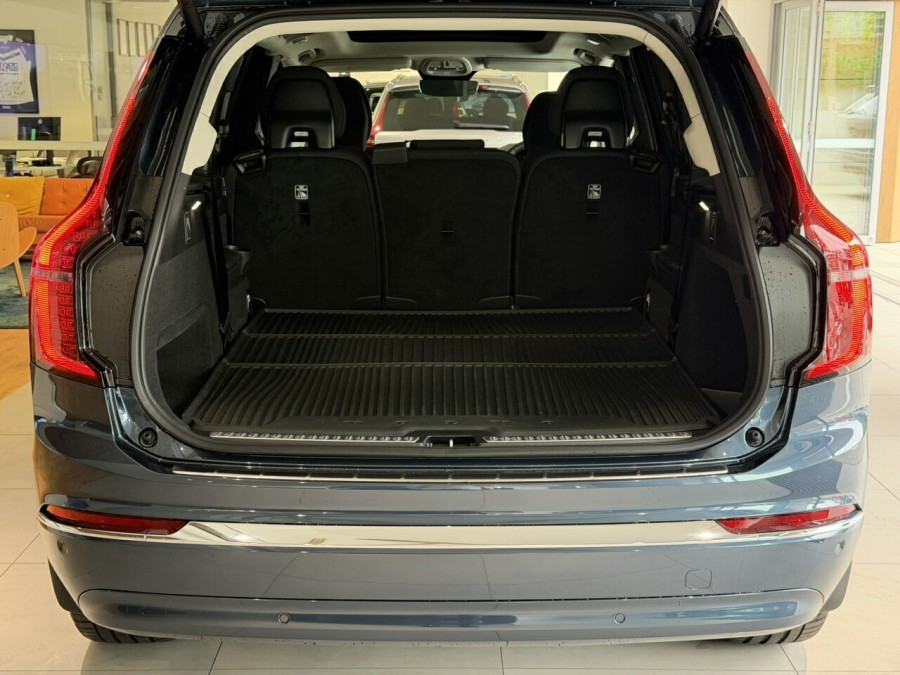 2026 Volvo XC90 L Series Plus B5 Bright SUV Image 7