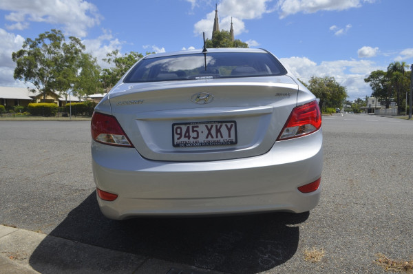 2017 Hyundai Accent RB Sport Sedan Image 5